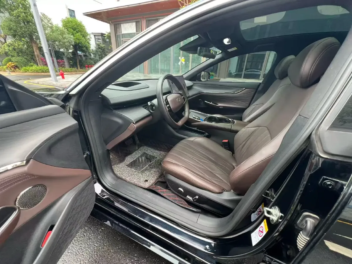 2025 ChangAn QiYuan A07 BEV 68.8KWH,autocango,china used car exporter,china ev exporter,chinese used car exporter,chinese used ev exporter