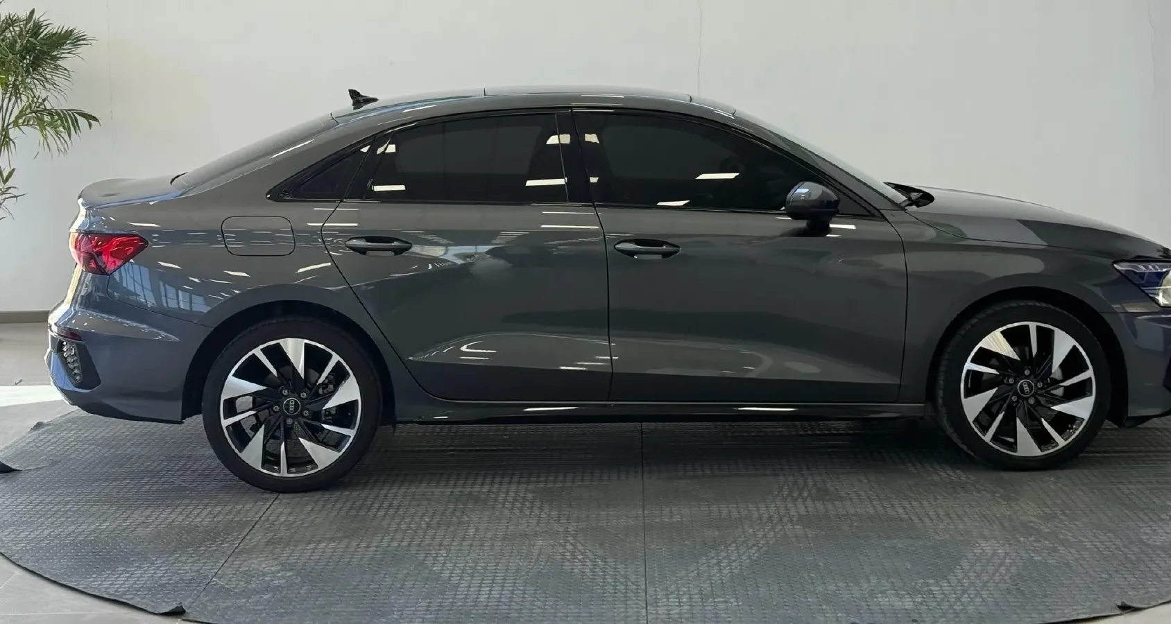 2023 Audi A3 1.4T 150HP L4 7DCT,autocango,china used car exporter,china ev exporter,chinese used car exporter,chinese used ev exporter