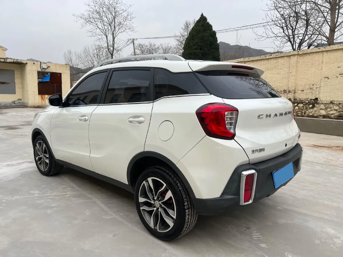 2016 BAIC ChangHe Q35 1.5L 116HP L4 5MT,autocango,china used car exporter,china ev exporter,chinese used car exporter,chinese used ev exporter