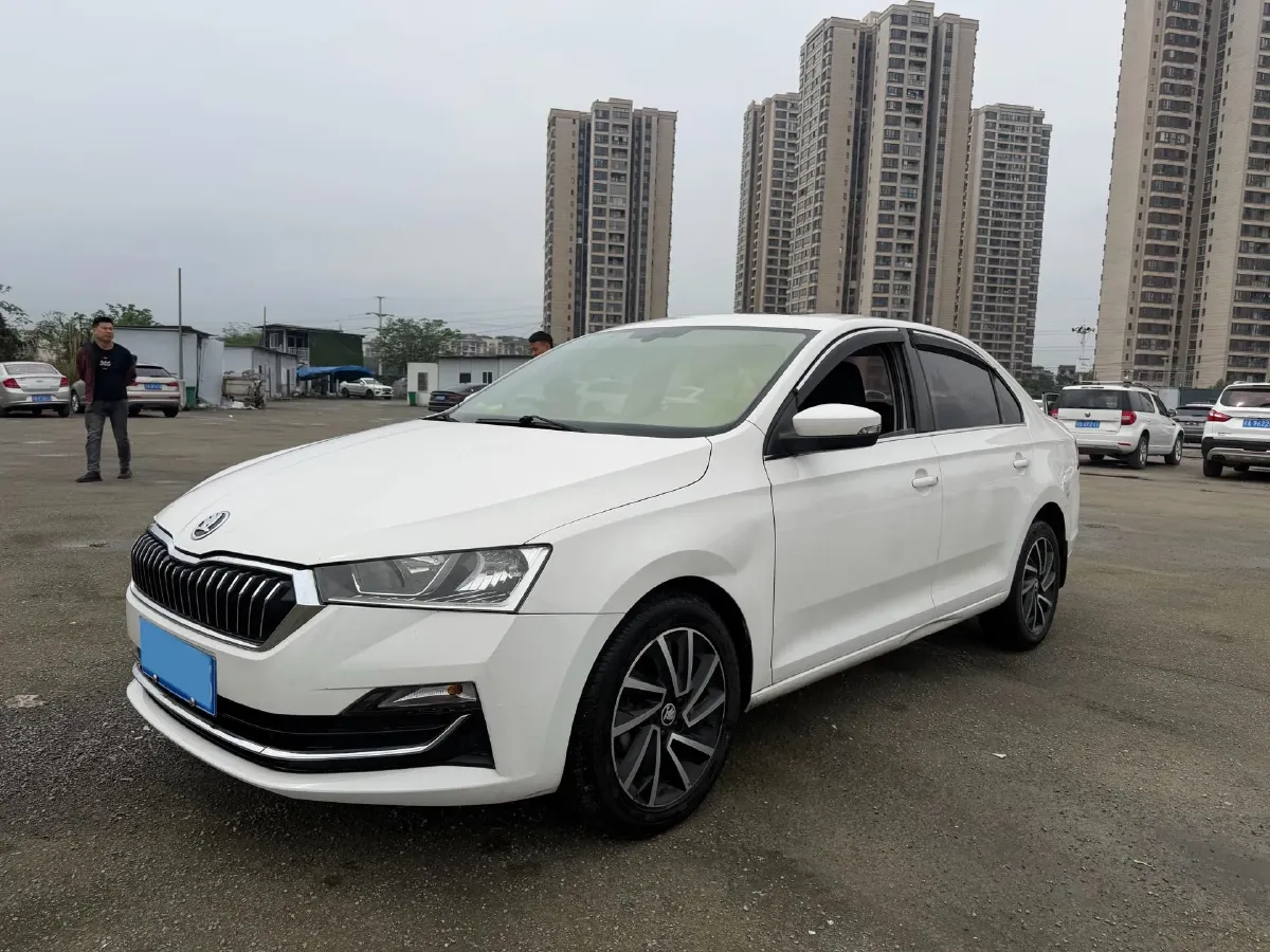 2020 Skoda Rapid 1.5L 112HP L4 6AT,autocango,china used car exporter,china ev exporter,chinese used car exporter,chinese used ev exporter