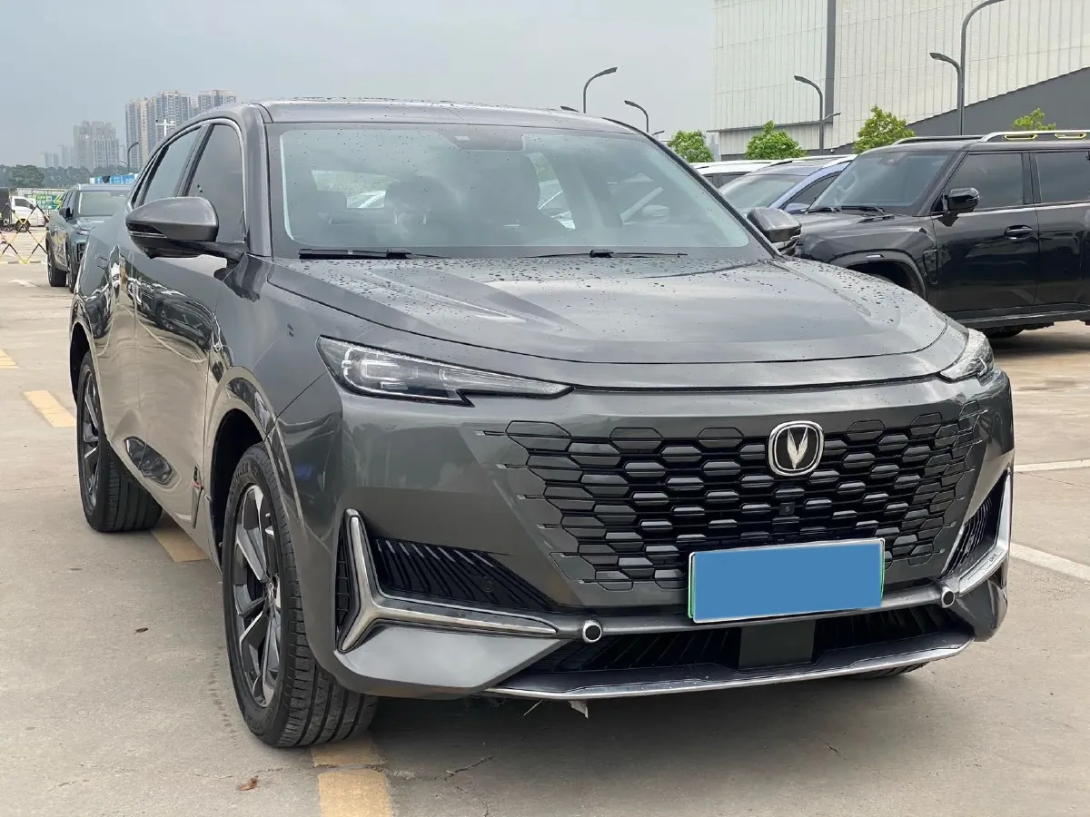 2022 ChangAn UNI-K iDD 1.5T 170HP L4 6TCT PHEV 30.74KWH,autocango,china used car exporter,china ev exporter,chinese used car exporter,chinese used ev exporter