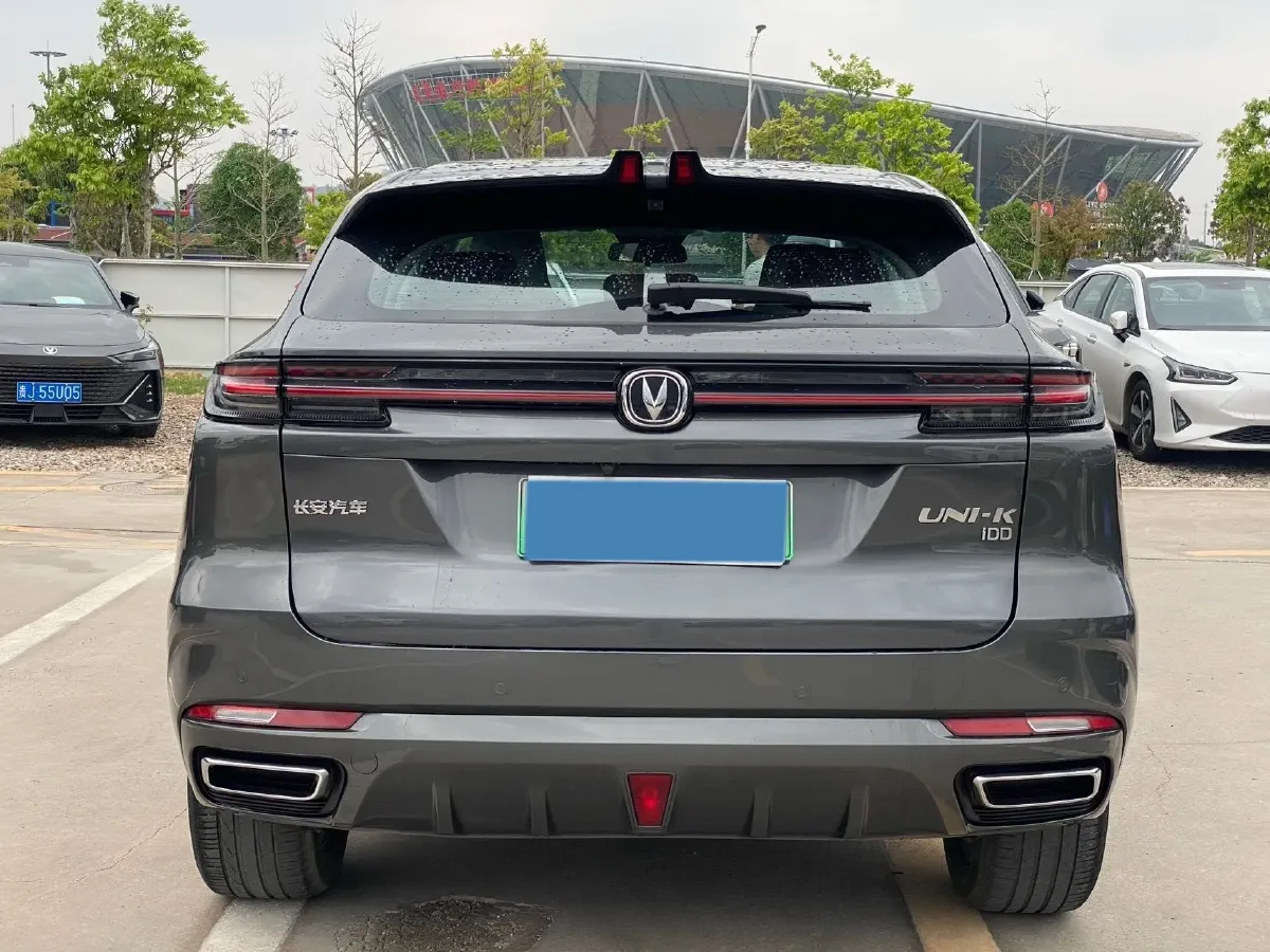 2022 ChangAn UNI-K iDD 1.5T 170HP L4 6TCT PHEV 30.74KWH,autocango,china used car exporter,china ev exporter,chinese used car exporter,chinese used ev exporter