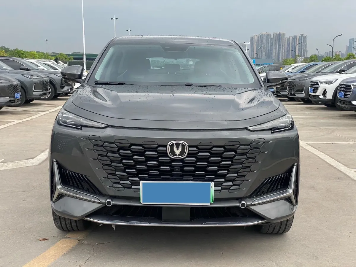 2022 ChangAn UNI-K iDD 1.5T 170HP L4 6TCT PHEV 30.74KWH,autocango,china used car exporter,china ev exporter,chinese used car exporter,chinese used ev exporter