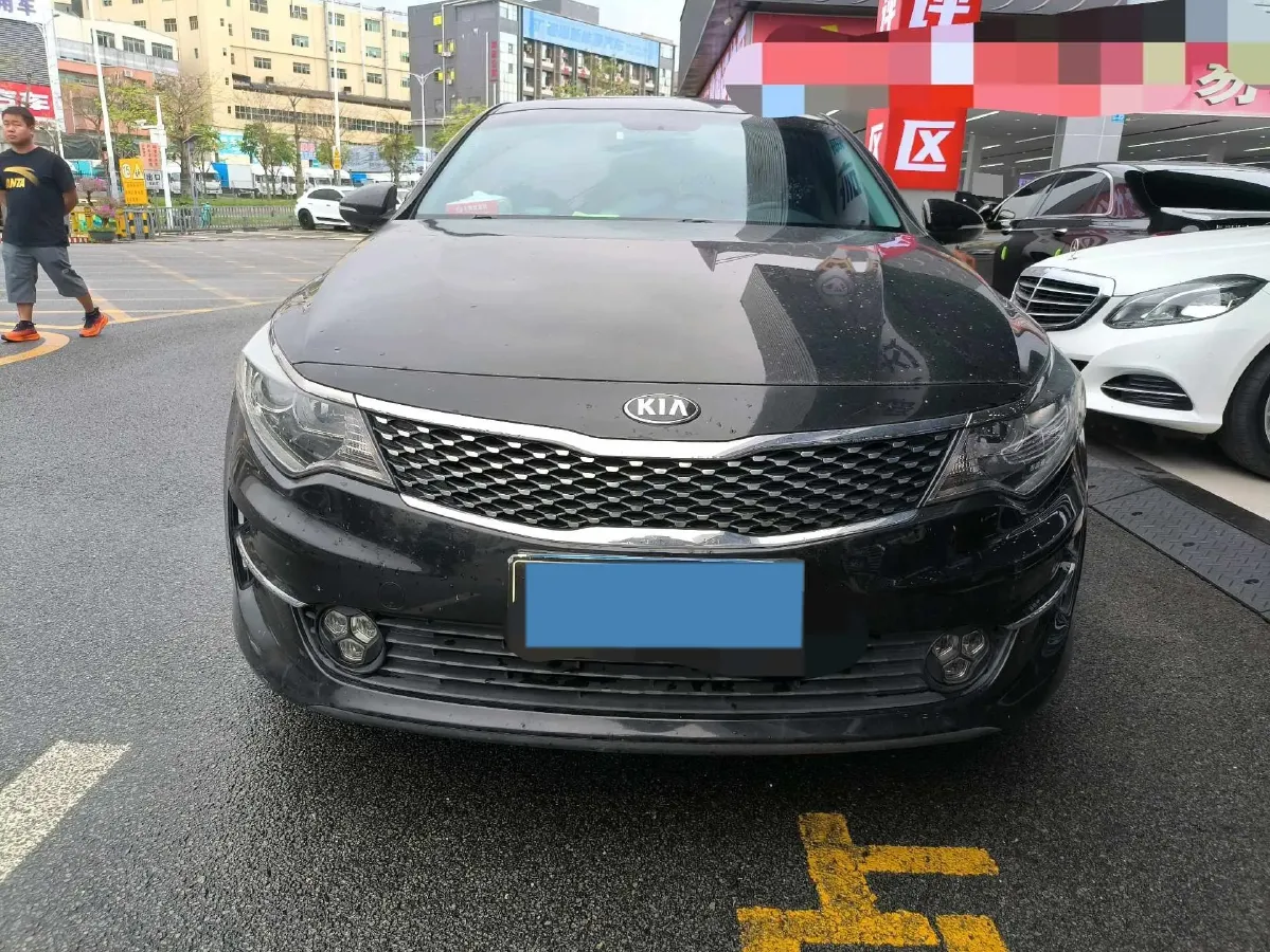 2016 Kia K5 2.0L 161HP L4 6AT,autocango,china used car exporter,china ev exporter,chinese used car exporter,chinese used ev exporter