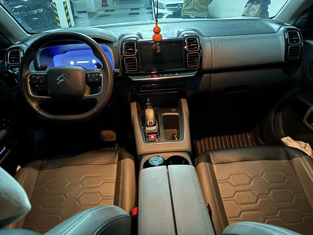 2021 Citroen C5 Aircross 1.6T 170HP L4 8AT,autocango,china used car exporter,china ev exporter,chinese used car exporter,chinese used ev exporter