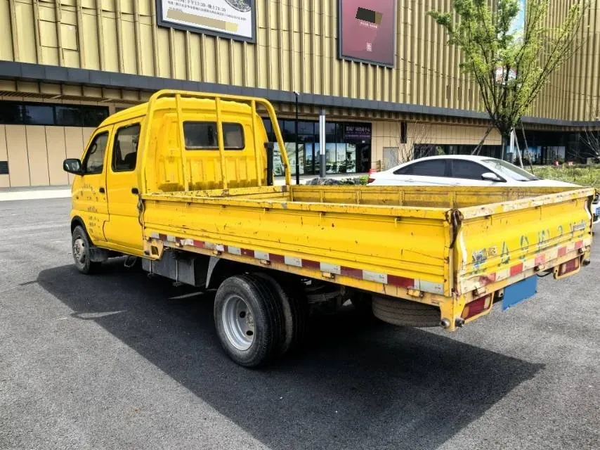 2024 DongFeng DFSK D71 Plus 2.0L 136HP L4 5MT,autocango,china used car exporter,china ev exporter,chinese used car exporter,chinese used ev exporter