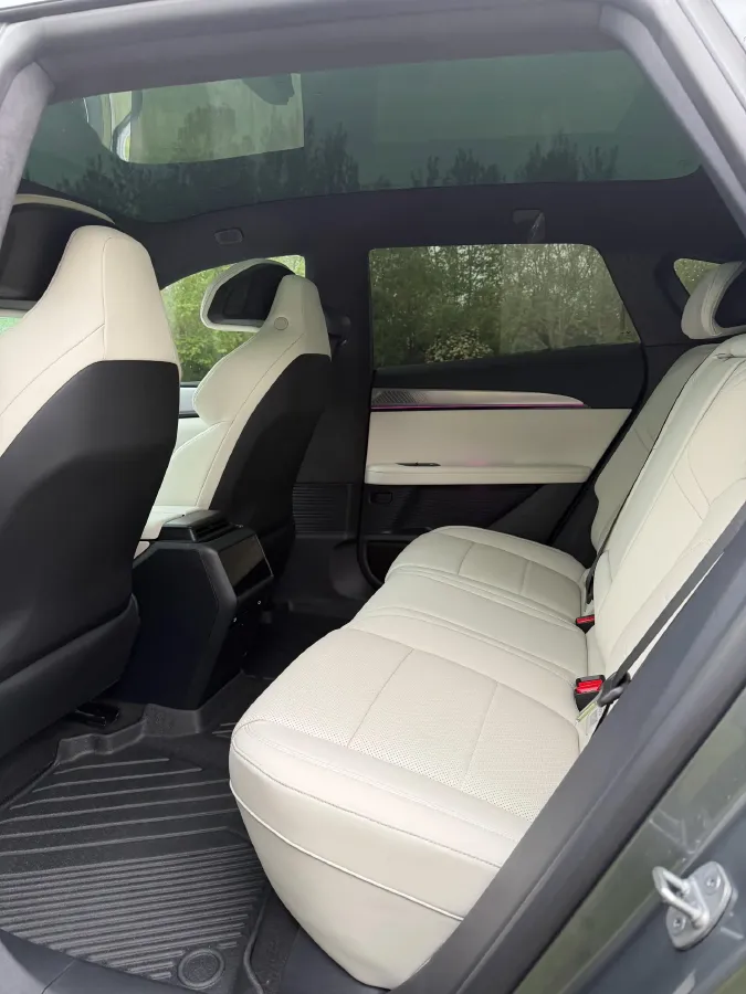 2023 Honda CR-V 2.0L 150HP L4 E-CVT PHEV 17.7KWH,autocango,china used car exporter,china ev exporter,chinese used car exporter,chinese used ev exporter