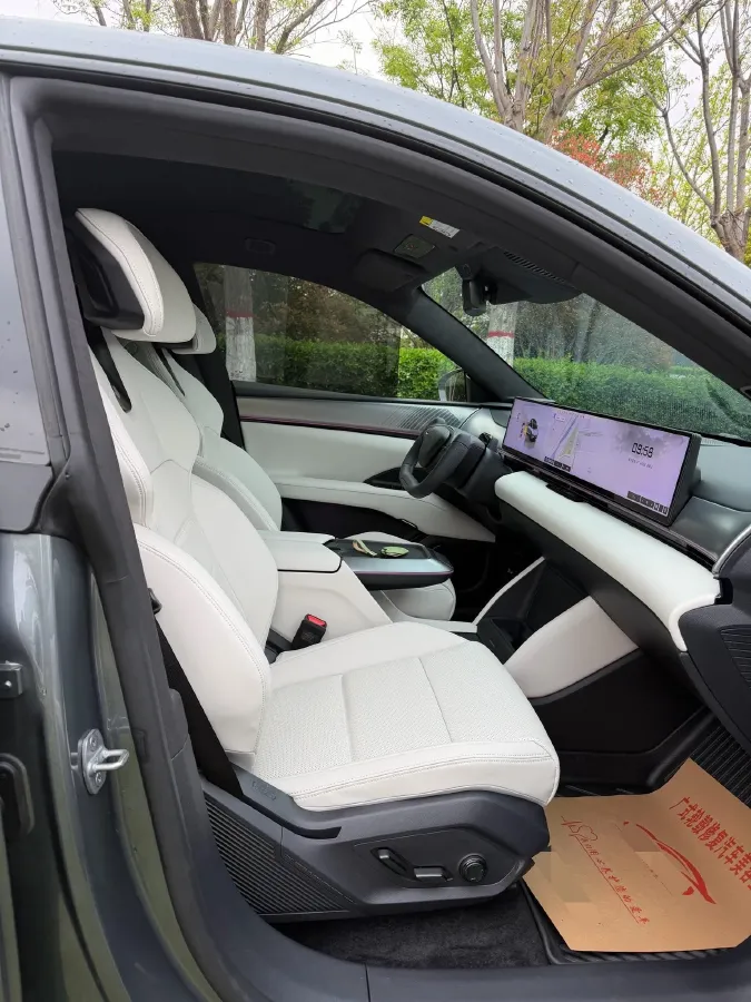 2023 Honda CR-V 2.0L 150HP L4 E-CVT PHEV 17.7KWH,autocango,china used car exporter,china ev exporter,chinese used car exporter,chinese used ev exporter