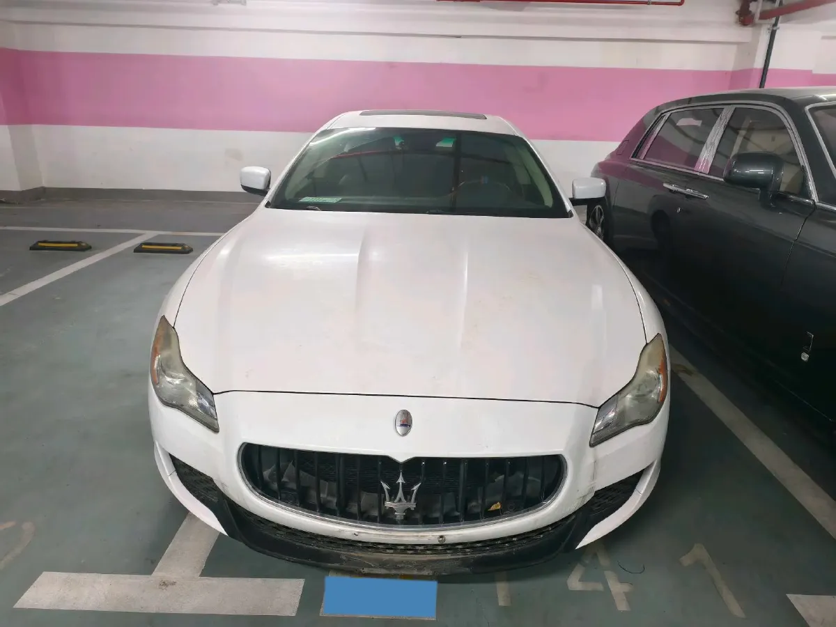 2013 Maserati Quattroporte 3.0T 330HP V6 8AT,autocango,china used car exporter,china ev exporter,chinese used car exporter,chinese used ev exporter