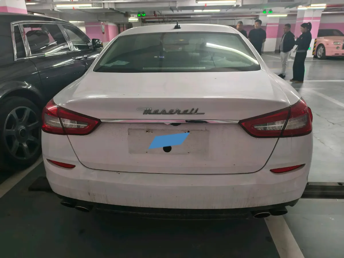 2013 Maserati Quattroporte 3.0T 330HP V6 8AT,autocango,china used car exporter,china ev exporter,chinese used car exporter,chinese used ev exporter