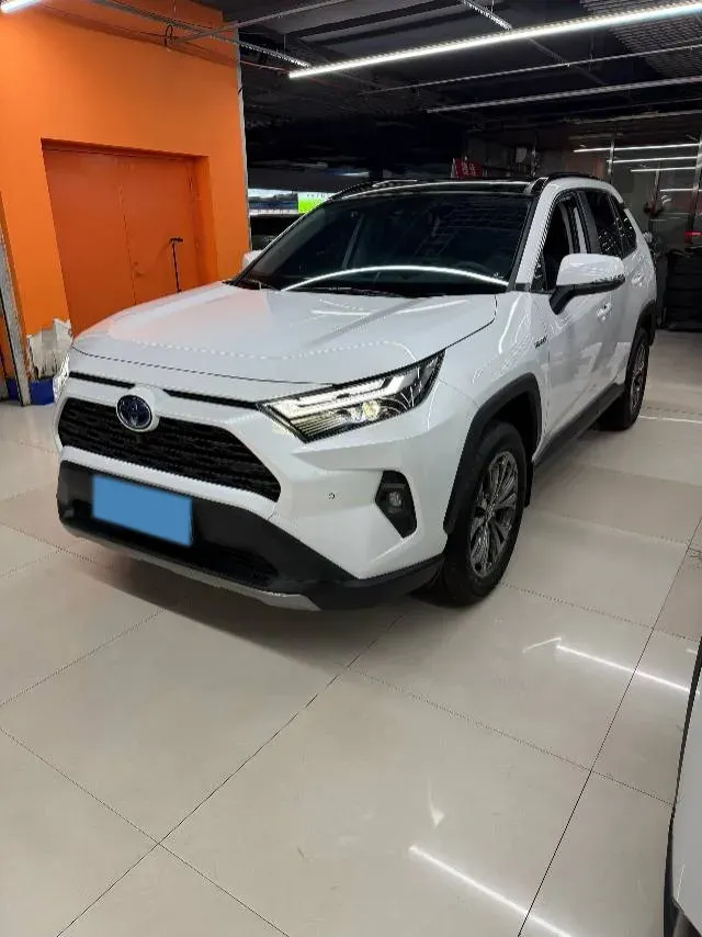 2024 Toyota RAV4 2.5L 178HP L4 E-CVT Hybrid,autocango,china used car exporter,china ev exporter,chinese used car exporter,chinese used ev exporter