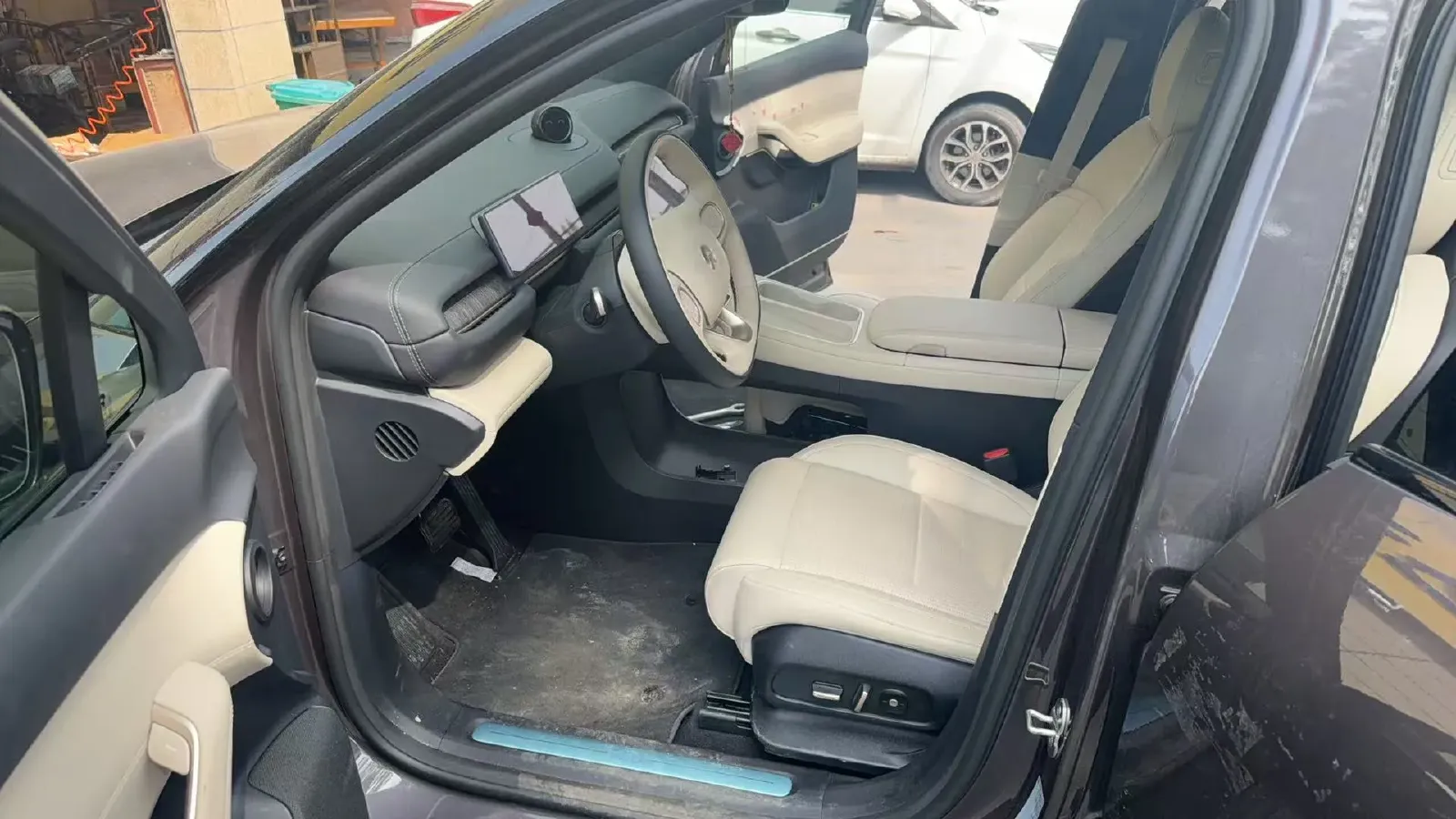 2022 NIO ES6 BEV 75KWH,autocango,china used car exporter,china ev exporter,chinese used car exporter,chinese used ev exporter