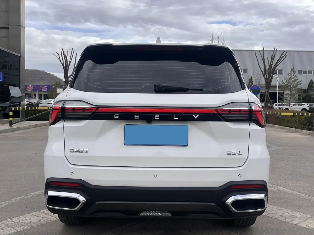 2023 Geely Okavango L 2.0T 218HP L4 7DCT,autocango,china used car exporter,china ev exporter,chinese used car exporter,chinese used ev exporter