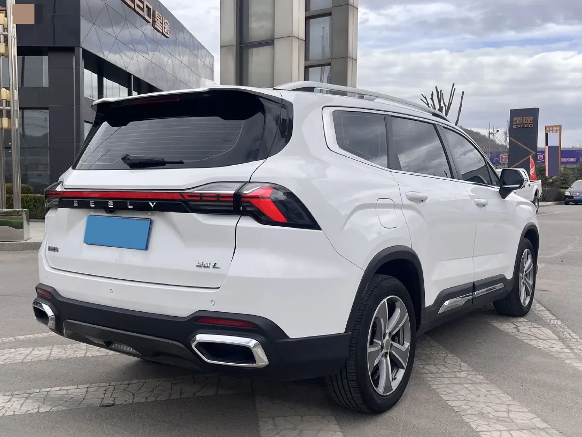 2023 Geely Okavango L 2.0T 218HP L4 7DCT,autocango,china used car exporter,china ev exporter,chinese used car exporter,chinese used ev exporter
