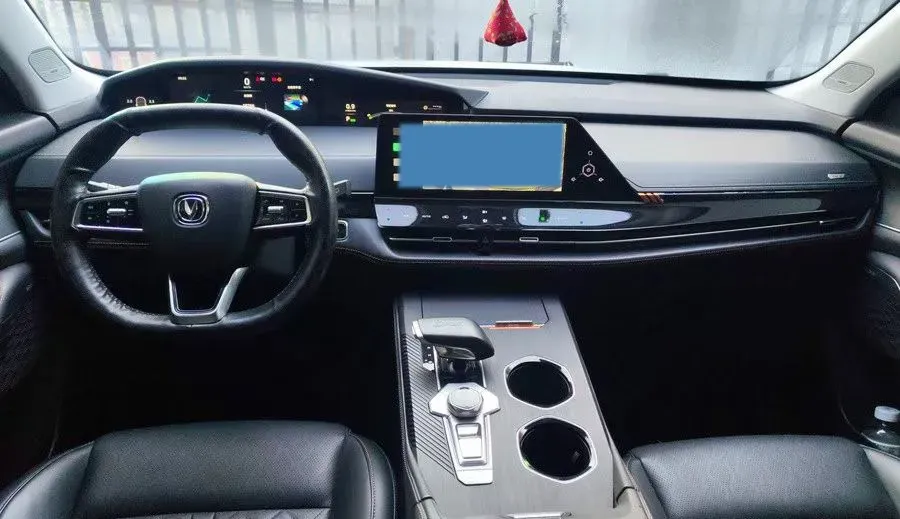 2021 ChangAn UNI-K 2.0T 233HP L4 8AT,autocango,china used car exporter,china ev exporter,chinese used car exporter,chinese used ev exporter