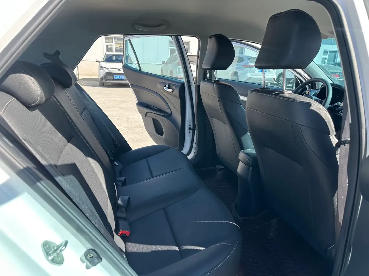 2021 Kia KX1 1.4L 100HP L4 6AT,autocango,china used car exporter,china ev exporter,chinese used car exporter,chinese used ev exporter