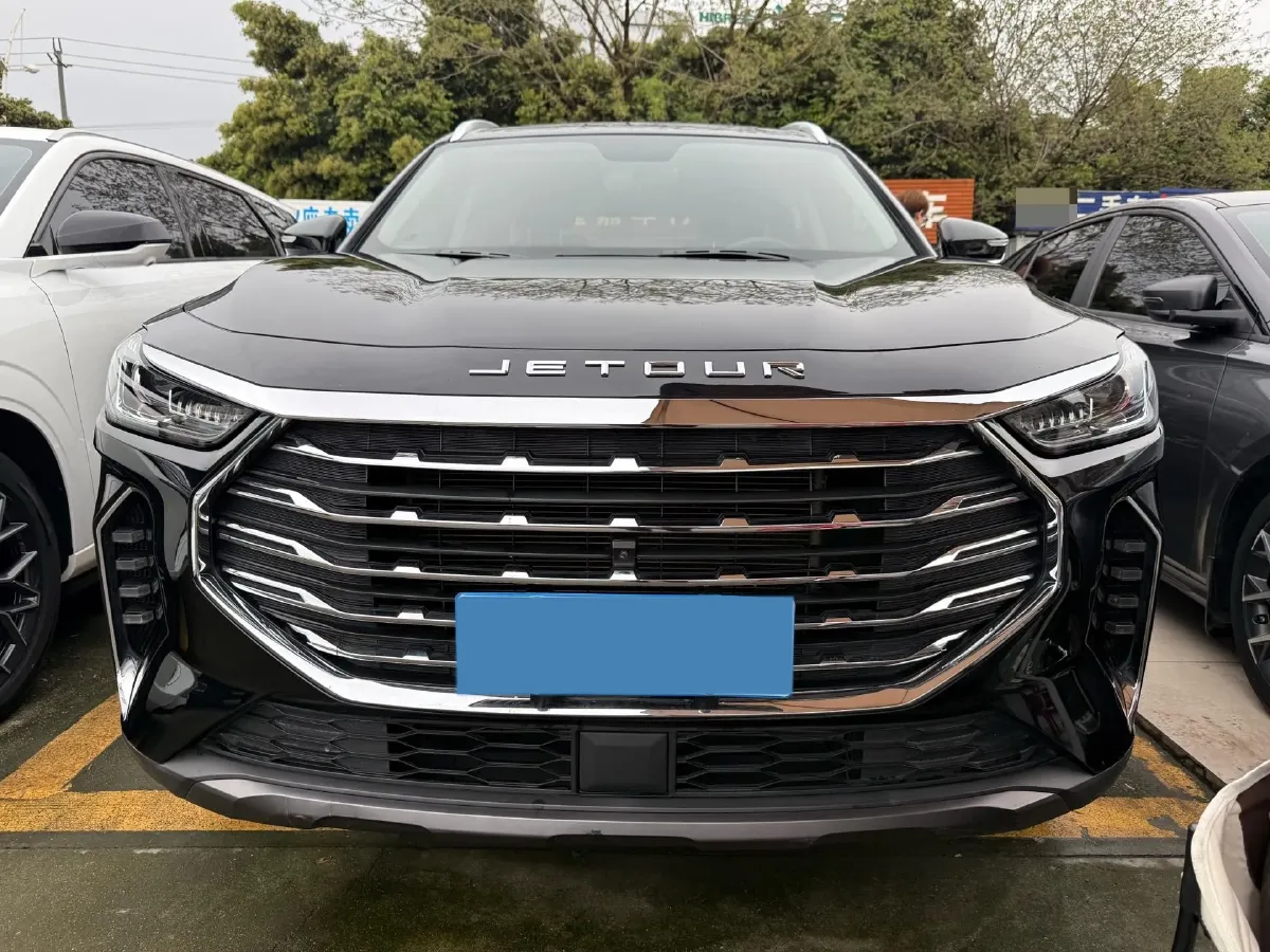 2022 Jetour X70 Plus 1.5T 156HP L4 CVT,autocango,china used car exporter,china ev exporter,chinese used car exporter,chinese used ev exporter
