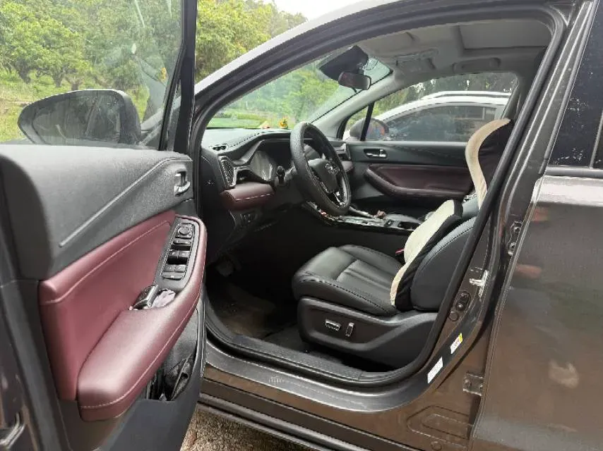 2020 GAC Trumpchi GS4 COUPE 1.5T 169HP L4 7DCT,autocango,china used car exporter,china ev exporter,chinese used car exporter,chinese used ev exporter