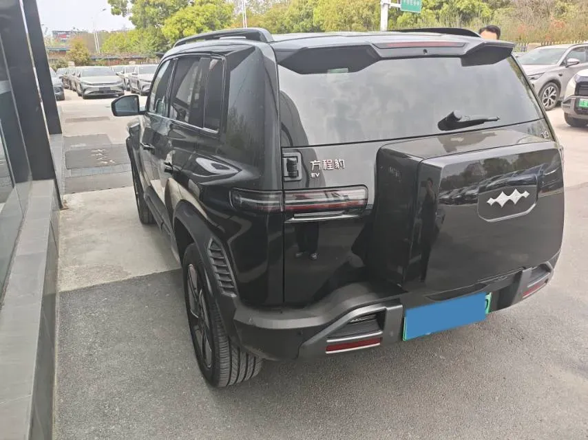 2025 FangChengBao Tai 3 BEV,autocango,china used car exporter,china ev exporter,chinese used car exporter,chinese used ev exporter