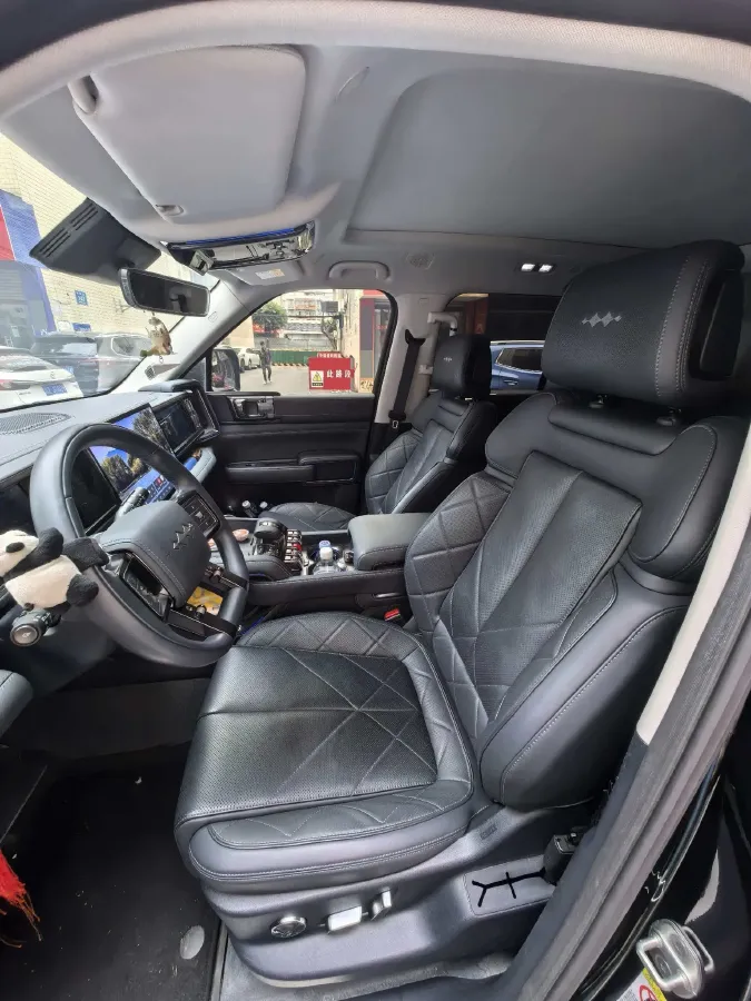 2023 FangChengBao Bao 5 1.5T 194HP L4 E-CVT PHEV 31.8KWH,autocango,china used car exporter,china ev exporter,chinese used car exporter,chinese used ev exporter