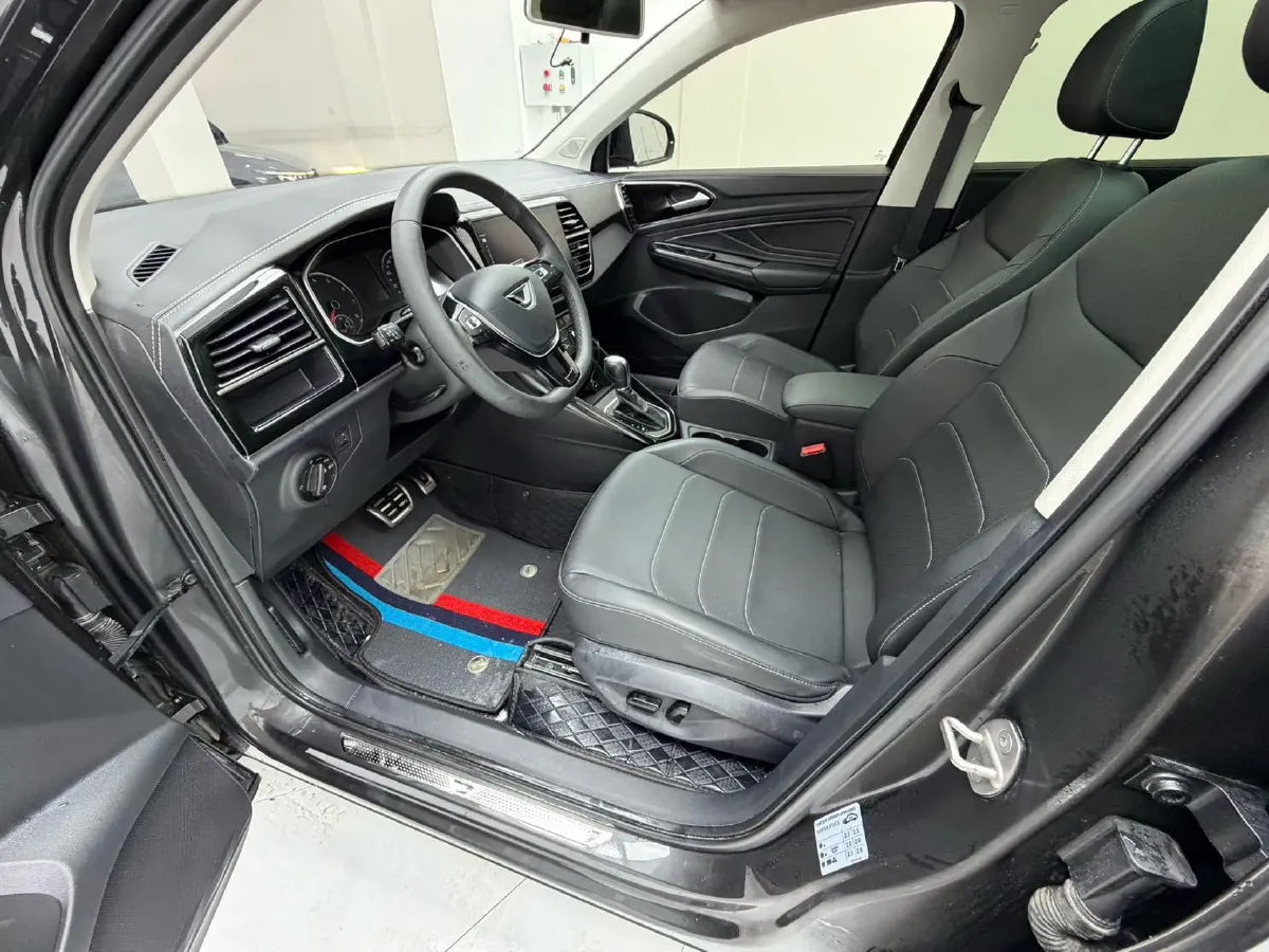 2022 Jetta VS7 1.4T 150HP L4 6AT,autocango,china used car exporter,china ev exporter,chinese used car exporter,chinese used ev exporter