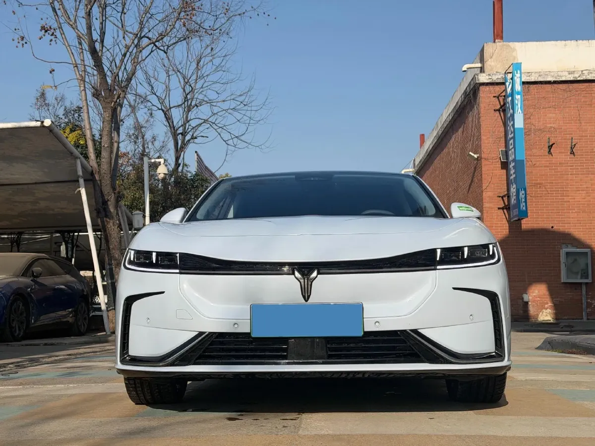 2023 Voyah ZhuiGuang BEV 82.11KWH,autocango,china used car exporter,china ev exporter,chinese used car exporter,chinese used ev exporter