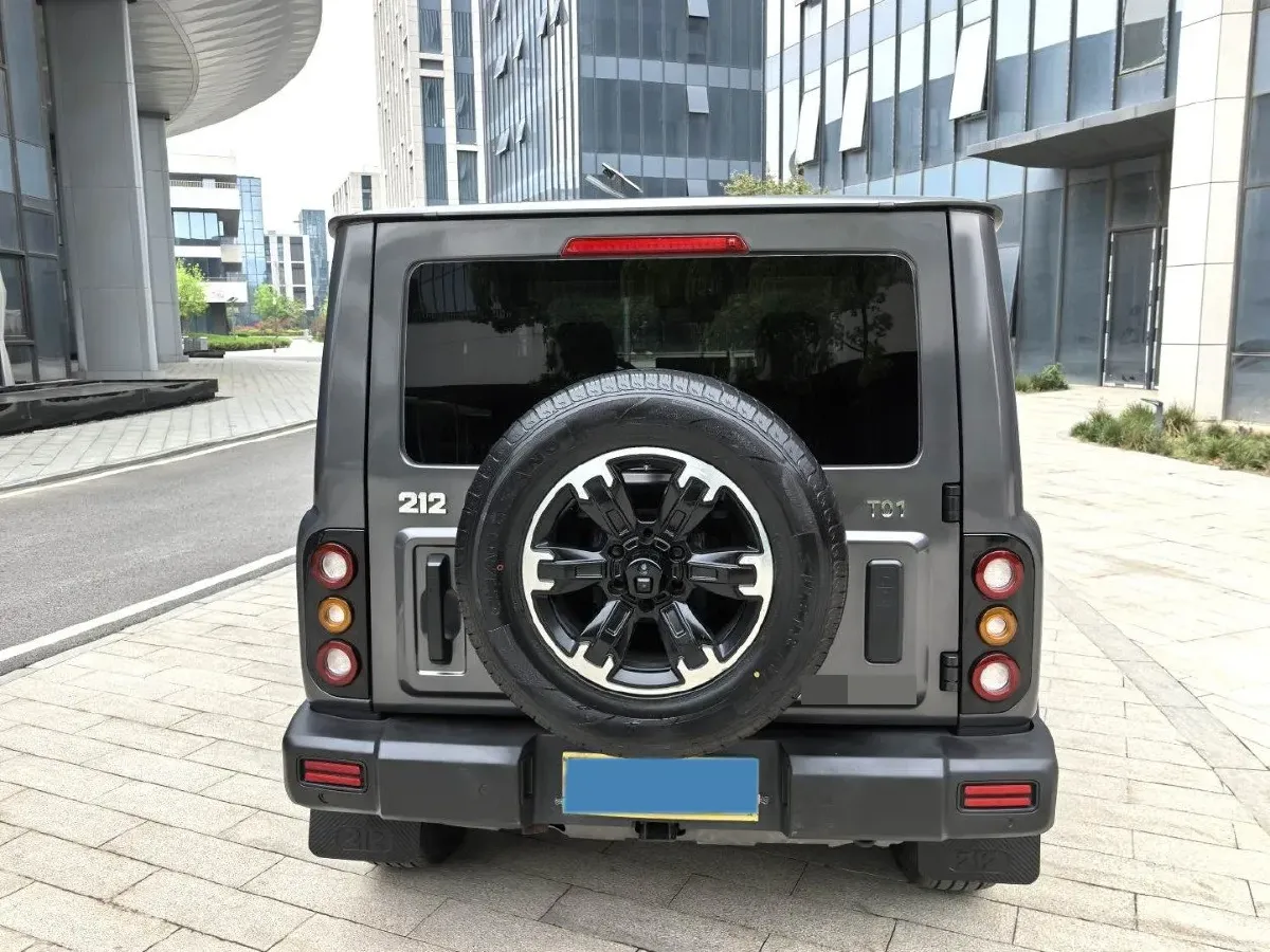 2024 212 212 T01 2.0T 252HP L4 8AT,autocango,china used car exporter,china ev exporter,chinese used car exporter,chinese used ev exporter