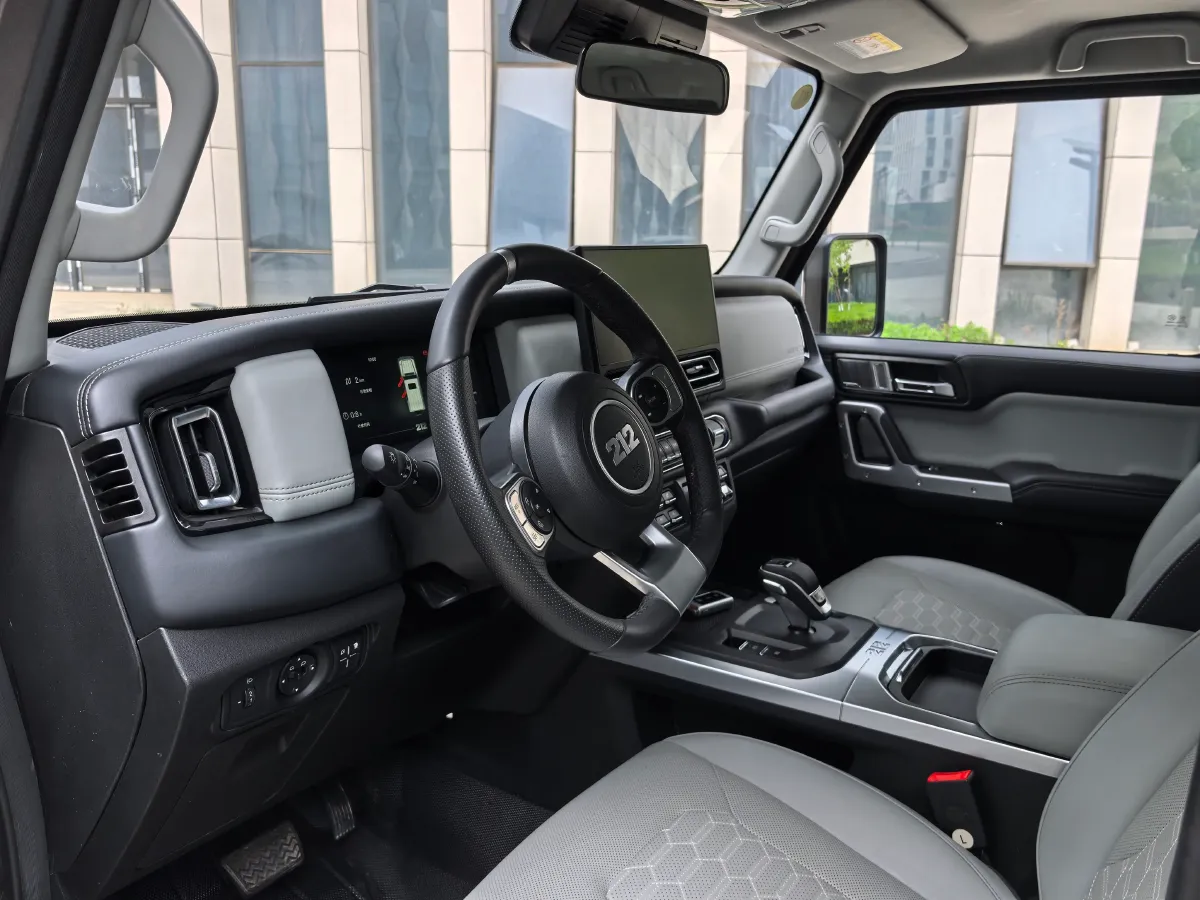 2024 212 212 T01 2.0T 252HP L4 8AT,autocango,china used car exporter,china ev exporter,chinese used car exporter,chinese used ev exporter