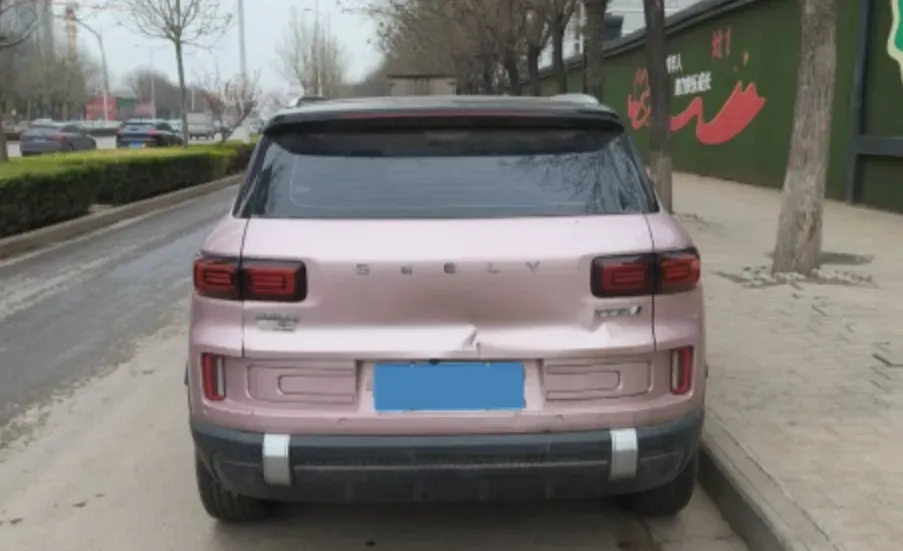 2023 Geely ICON 1.5T 181HP L4 7DCT,autocango,china used car exporter,china ev exporter,chinese used car exporter,chinese used ev exporter