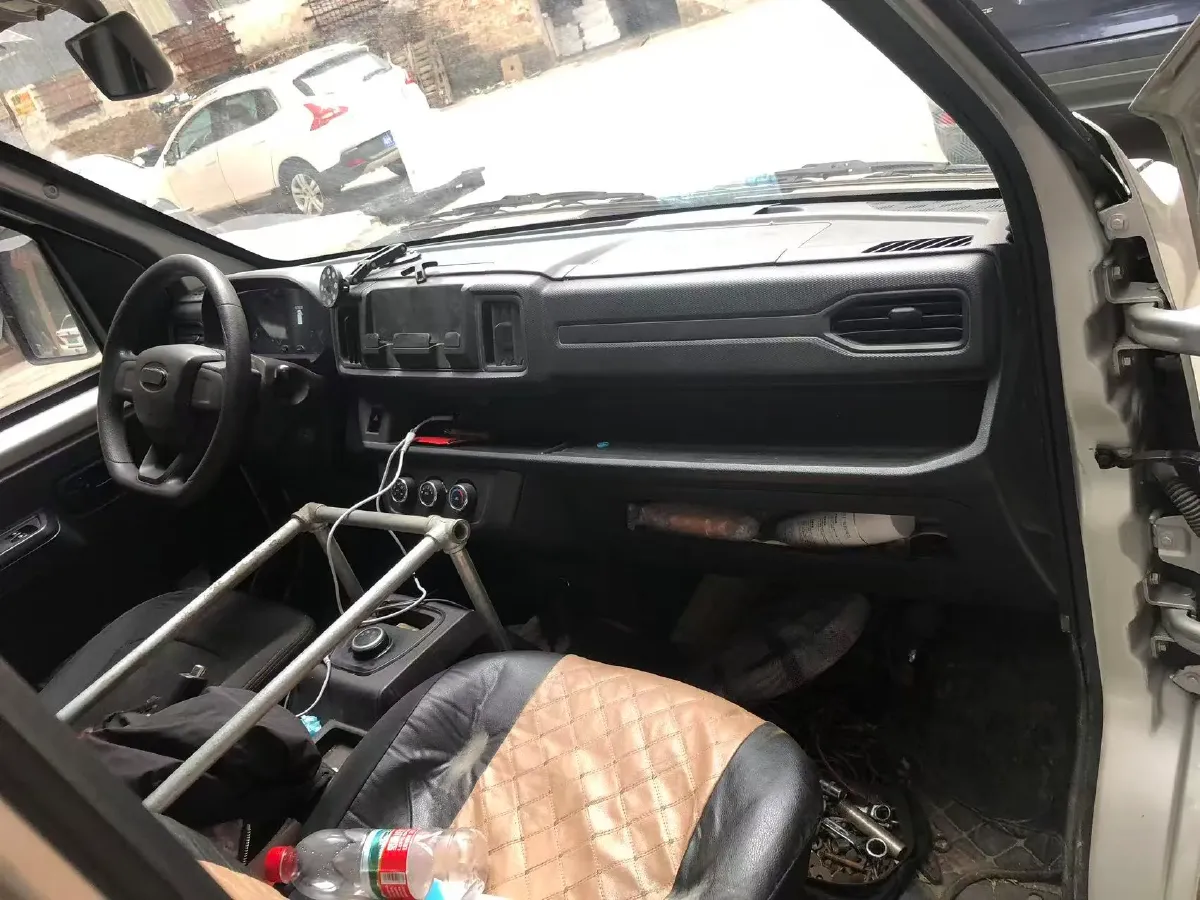 2024 ChangAn KuaYue KuaYueXing V5 EV BEV 41.86KWH,autocango,china used car exporter,china ev exporter,chinese used car exporter,chinese used ev exporter