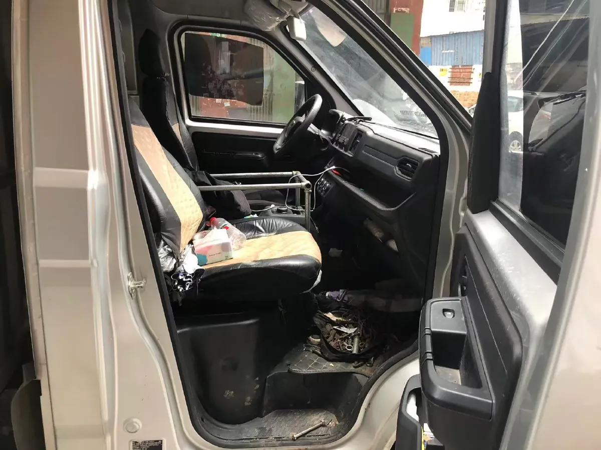 2024 ChangAn KuaYue KuaYueXing V5 EV BEV 41.86KWH,autocango,china used car exporter,china ev exporter,chinese used car exporter,chinese used ev exporter