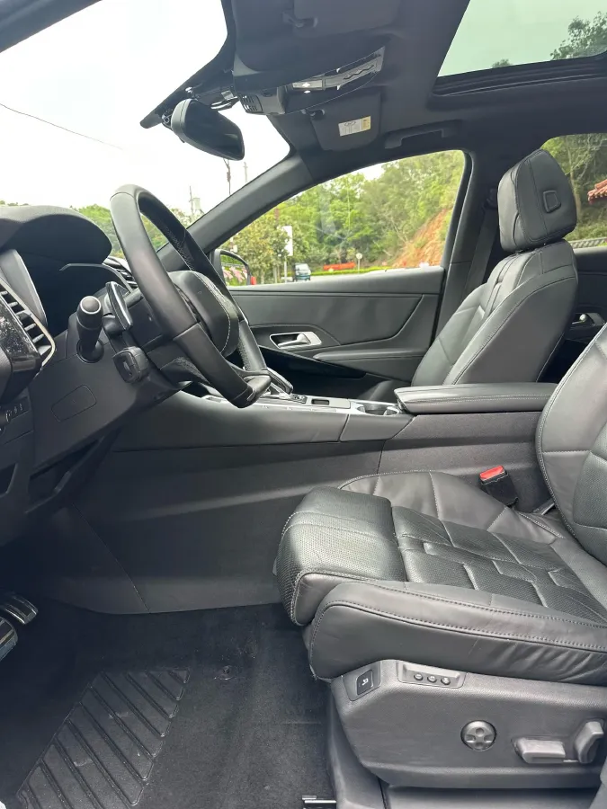 2020 DS 7 1.6T 215HP L4 8AT,autocango,china used car exporter,china ev exporter,chinese used car exporter,chinese used ev exporter