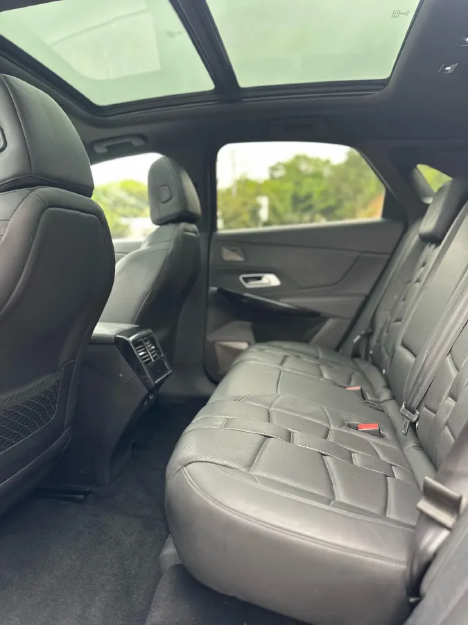 2020 DS 7 1.6T 215HP L4 8AT,autocango,china used car exporter,china ev exporter,chinese used car exporter,chinese used ev exporter