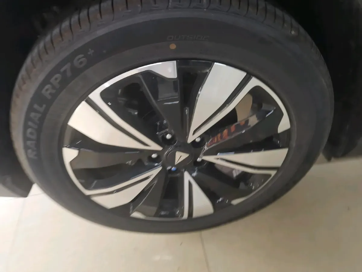 2025 Deepal SL03 1.5L 95HP L4 REEV,autocango,china used car exporter,china ev exporter,chinese used car exporter,chinese used ev exporter