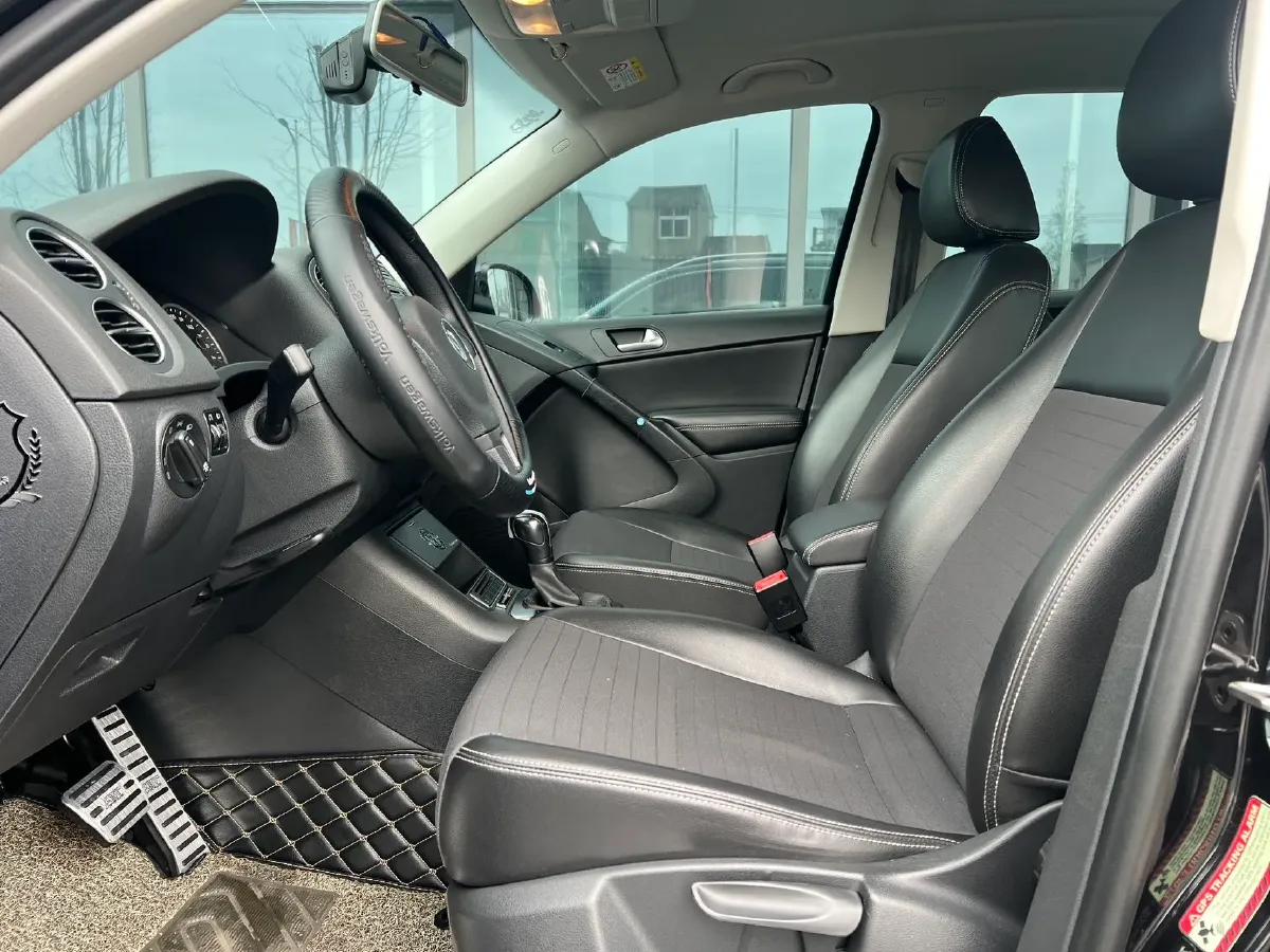 2017 MAXUS T60 2.0T 224HP L4 6AT,autocango,china used car exporter,china ev exporter,chinese used car exporter,chinese used ev exporter