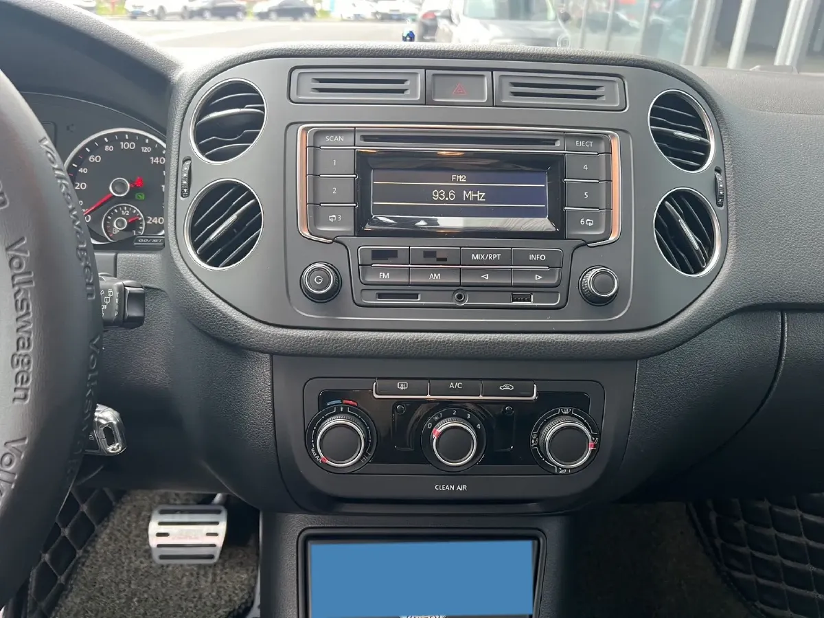 2017 MAXUS T60 2.0T 224HP L4 6AT,autocango,china used car exporter,china ev exporter,chinese used car exporter,chinese used ev exporter