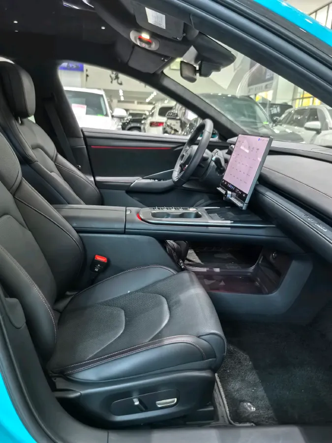 2024 MI SU7 BEV 101KWH,autocango,china used car exporter,china ev exporter,chinese used car exporter,chinese used ev exporter