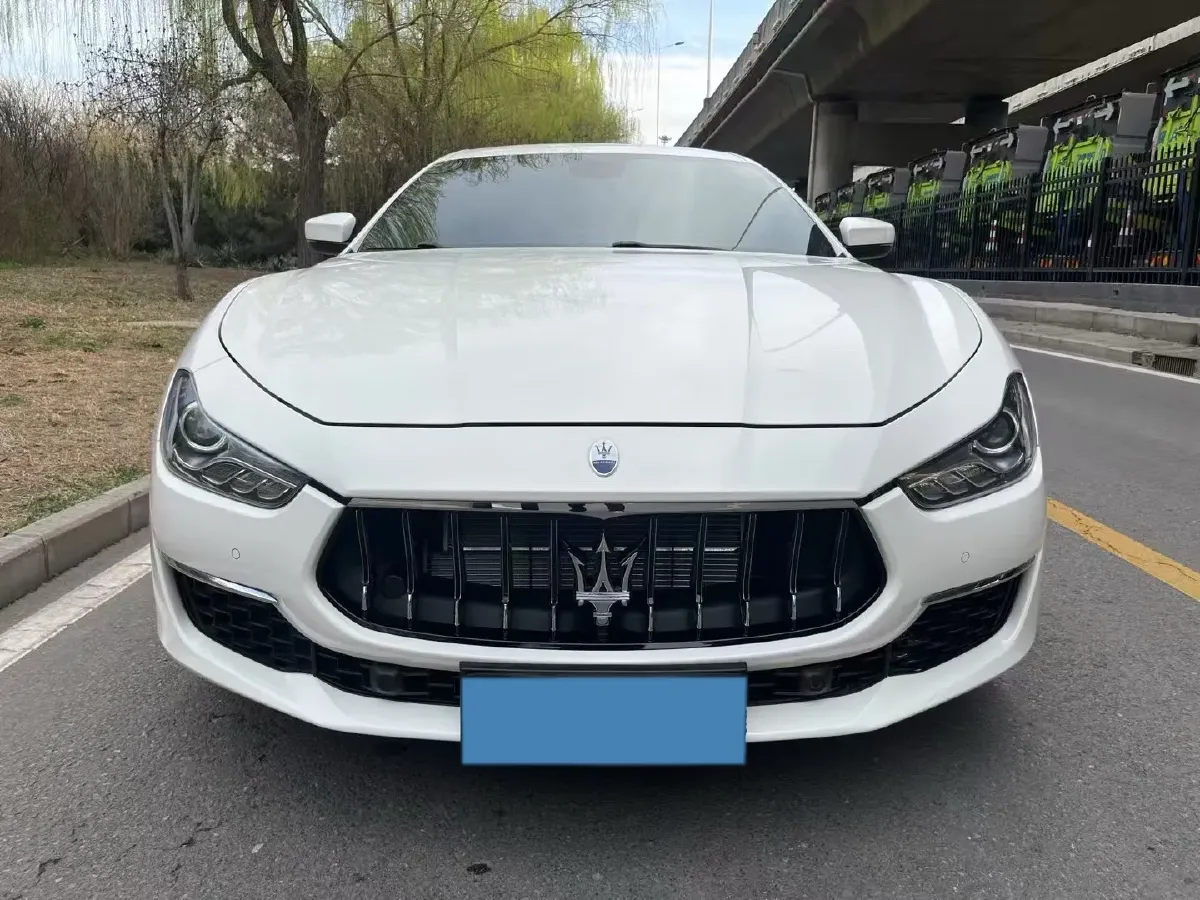 2022 Audi Q7 2.0T 245HP L4 8AT,autocango,china used car exporter,china ev exporter,chinese used car exporter,chinese used ev exporter