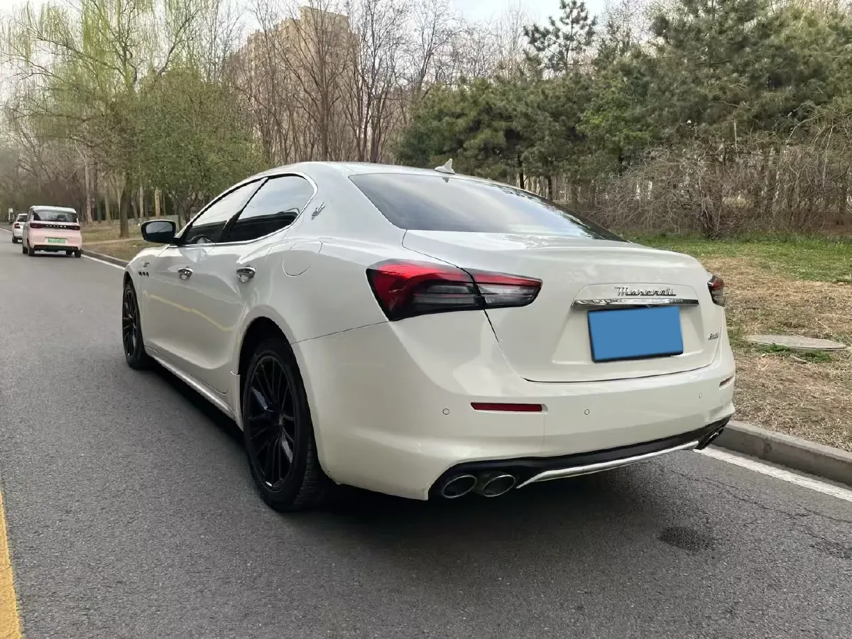 2022 Audi Q7 2.0T 245HP L4 8AT,autocango,china used car exporter,china ev exporter,chinese used car exporter,chinese used ev exporter