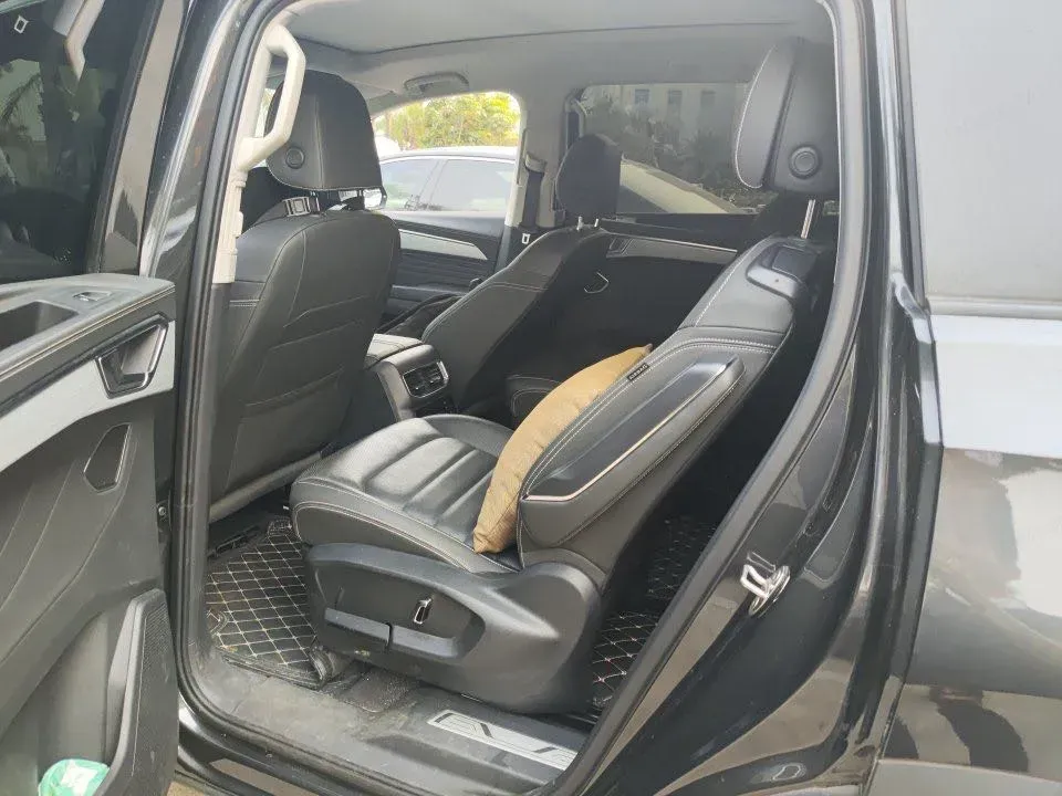 2022 Volkswagen Talagon 2.0T 220HP L4 7DCT,autocango,china used car exporter,china ev exporter,chinese used car exporter,chinese used ev exporter