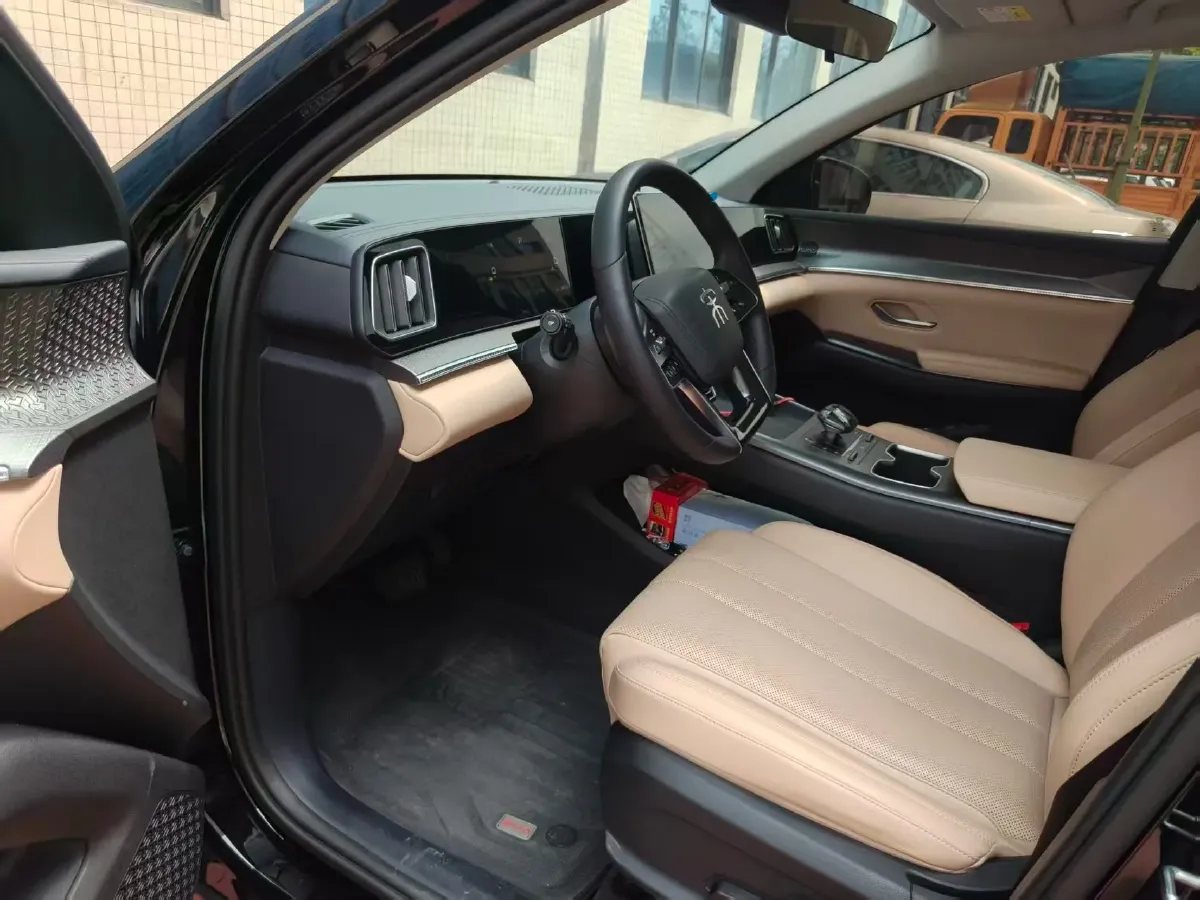 2025 BYD Song Pro 1.5L 101HP L4 E-CVT PHEV 12.9KWH,autocango,china used car exporter,china ev exporter,chinese used car exporter,chinese used ev exporter