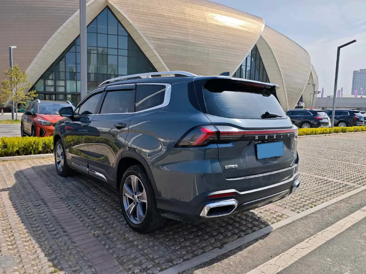 2023 Geely Okavango L 2.0T 218HP L4 7DCT,autocango,china used car exporter,china ev exporter,chinese used car exporter,chinese used ev exporter