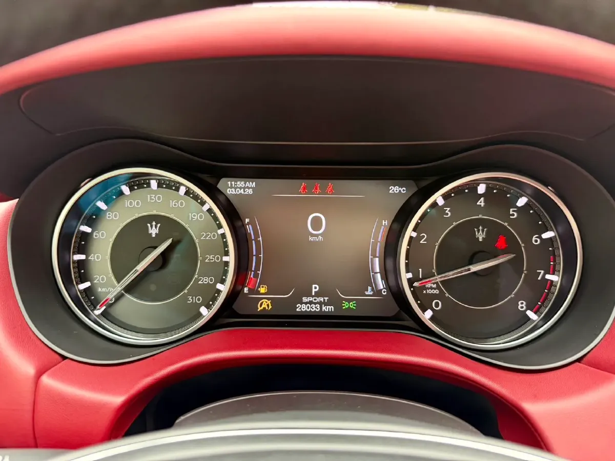 2021 Maserati Ghibli 2.0T 330HP L4 8AT,autocango,china used car exporter,china ev exporter,chinese used car exporter,chinese used ev exporter