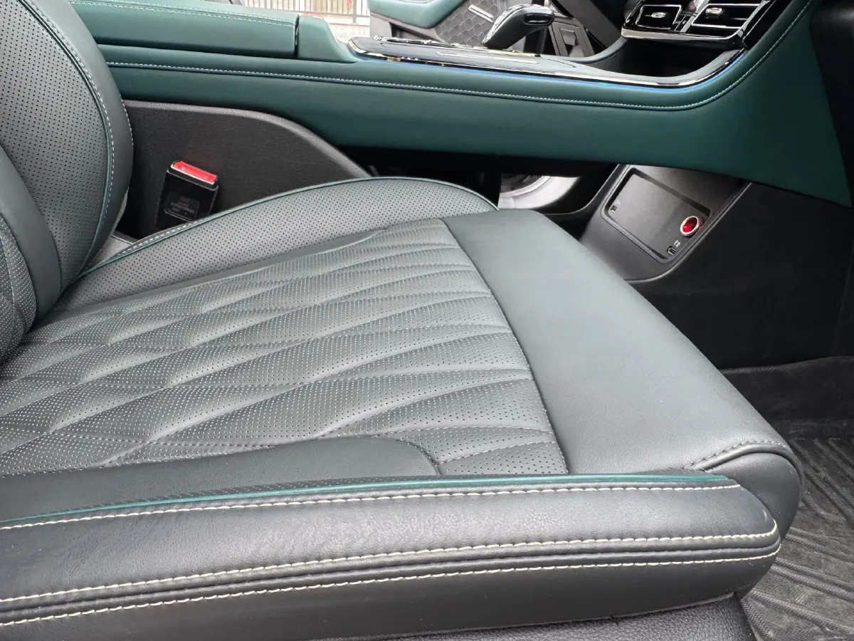 2022 GAC Trumpchi GS8 2.0T 190HP L4 E-CVT Hybrid,autocango,china used car exporter,china ev exporter,chinese used car exporter,chinese used ev exporter