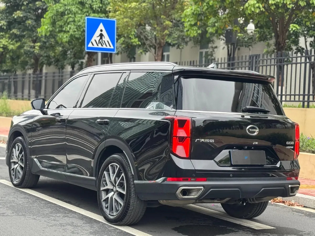 2022 GAC Trumpchi GS8 2.0T 190HP L4 E-CVT Hybrid,autocango,china used car exporter,china ev exporter,chinese used car exporter,chinese used ev exporter