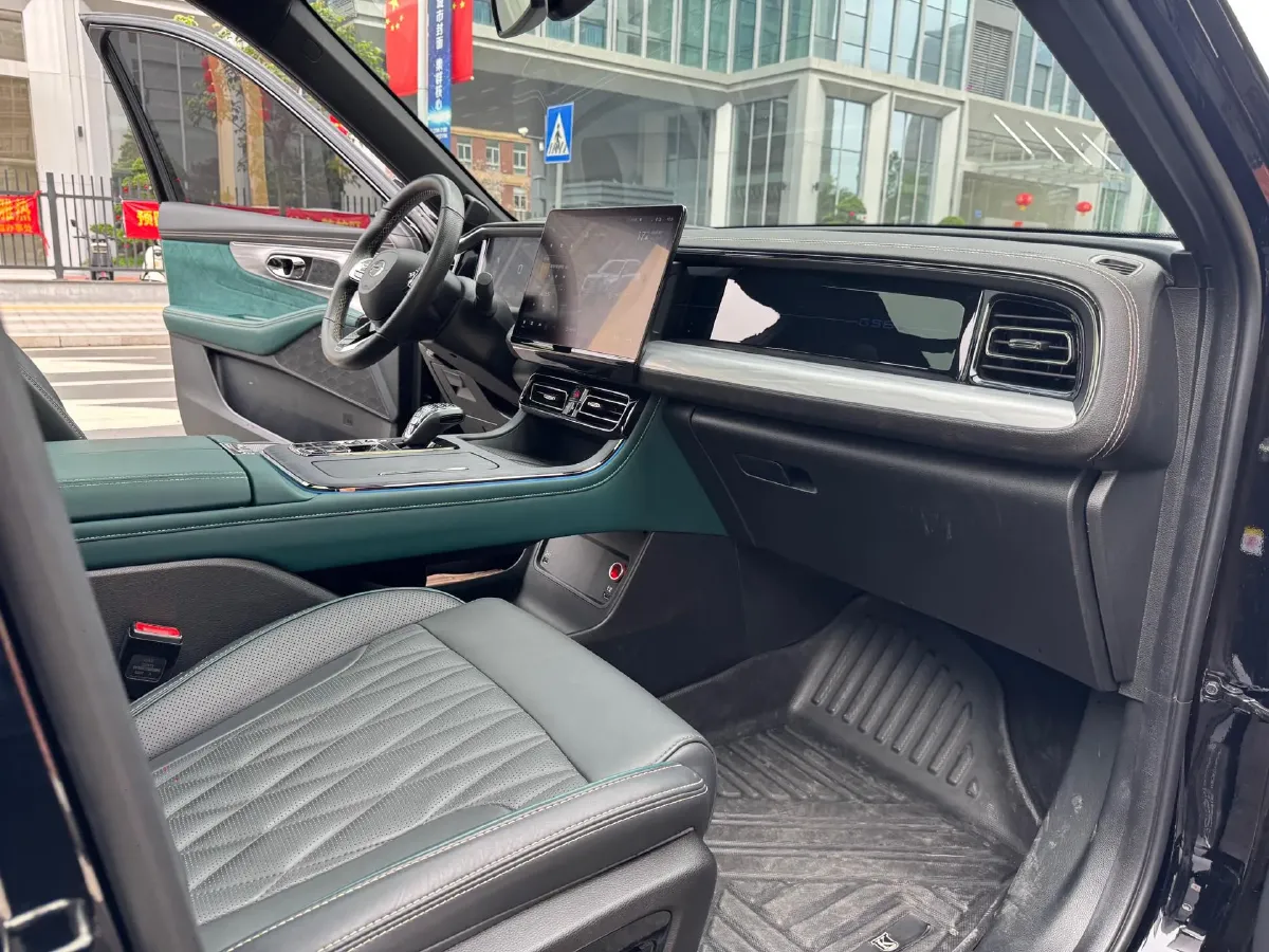 2022 GAC Trumpchi GS8 2.0T 190HP L4 E-CVT Hybrid,autocango,china used car exporter,china ev exporter,chinese used car exporter,chinese used ev exporter