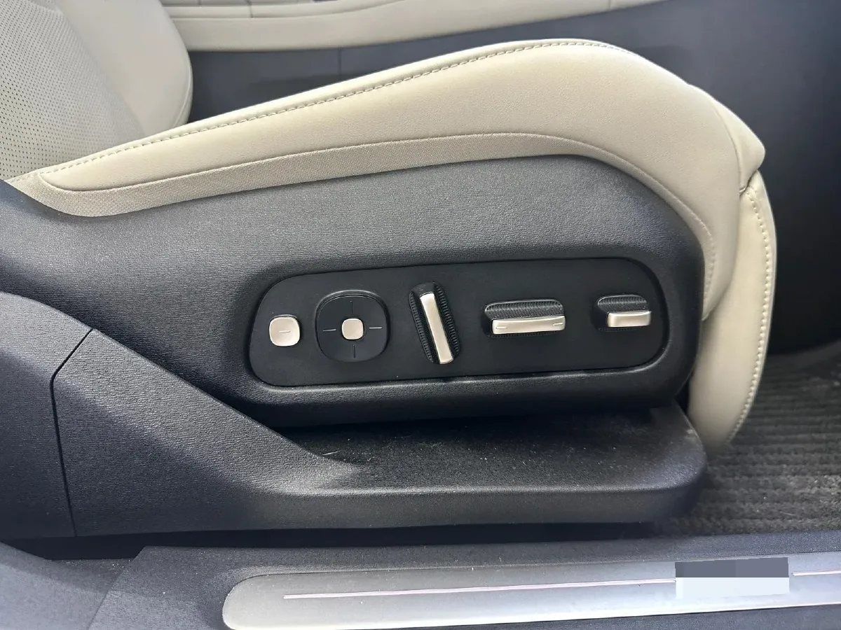 2024 NIO ES6 BEV 75KWH,autocango,china used car exporter,china ev exporter,chinese used car exporter,chinese used ev exporter