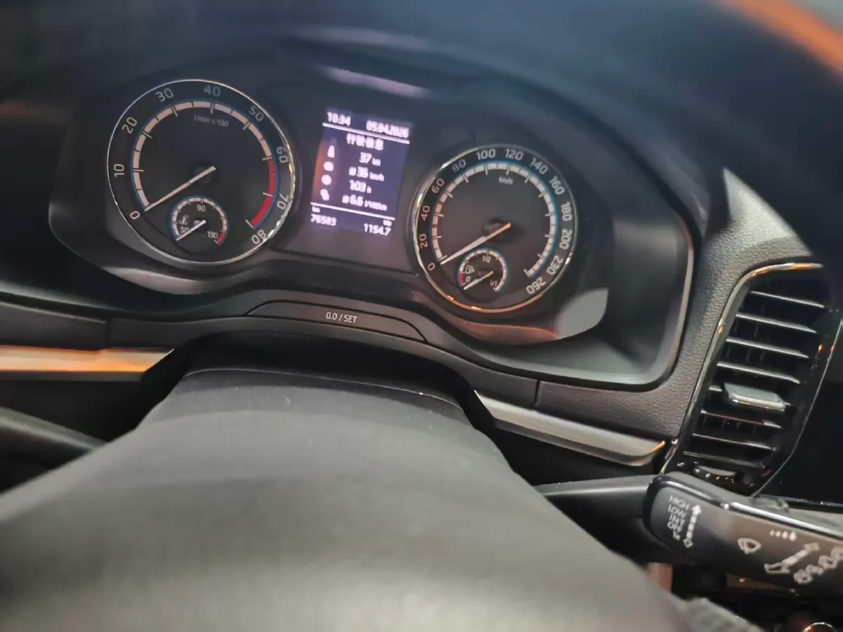 2019 Skoda Octavia 1.4T 150HP L4 7DCT,autocango,china used car exporter,china ev exporter,chinese used car exporter,chinese used ev exporter