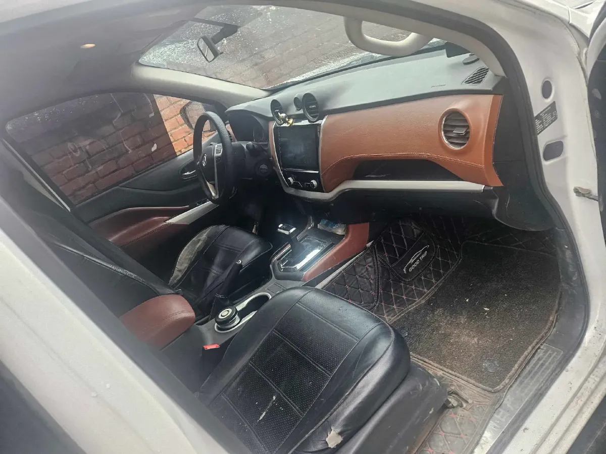 2020 Dongfeng RuiQi 6 2.3T 163HP L4 8AT,autocango,china used car exporter,china ev exporter,chinese used car exporter,chinese used ev exporter