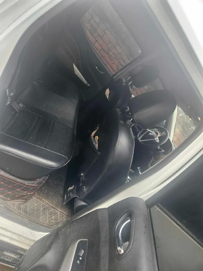 2020 Dongfeng RuiQi 6 2.3T 163HP L4 8AT,autocango,china used car exporter,china ev exporter,chinese used car exporter,chinese used ev exporter